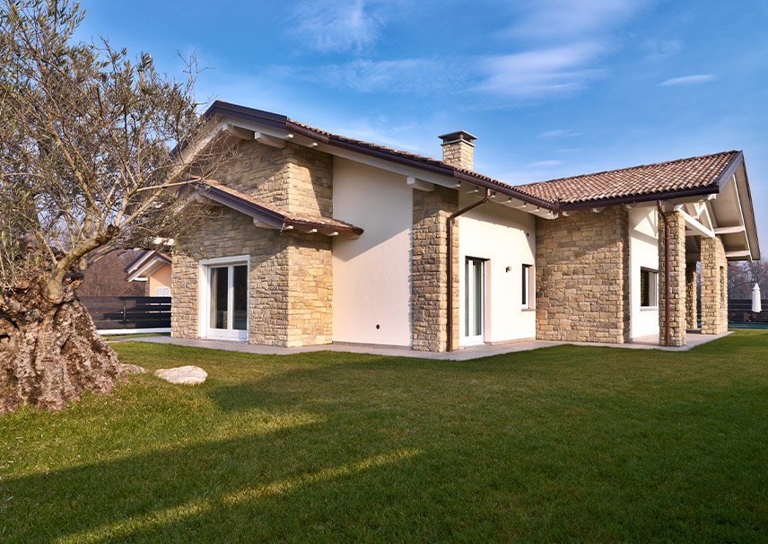 Construction maison Croix chapeau